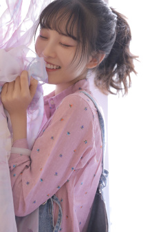 《人妻大乳被揉2》日本